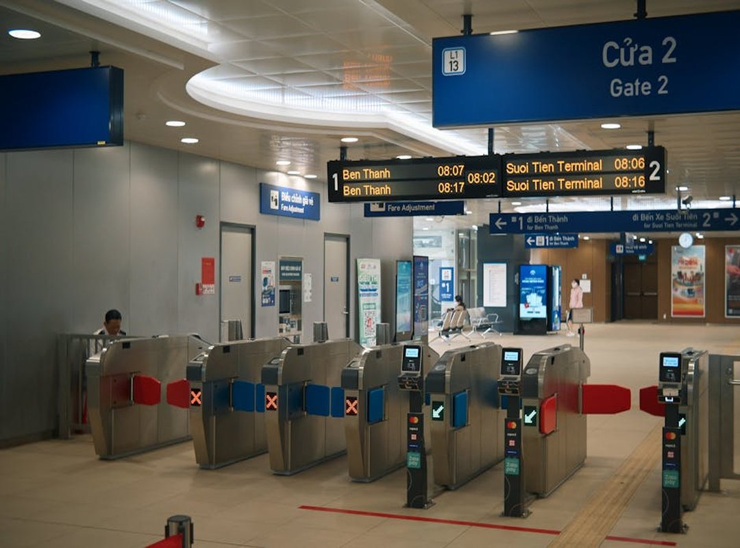 Example 2: The Micro-SaaS Content Platform